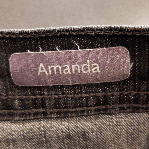 Gloria Vanderbilt Gray Amanda Jeans - Picture 4 of 11